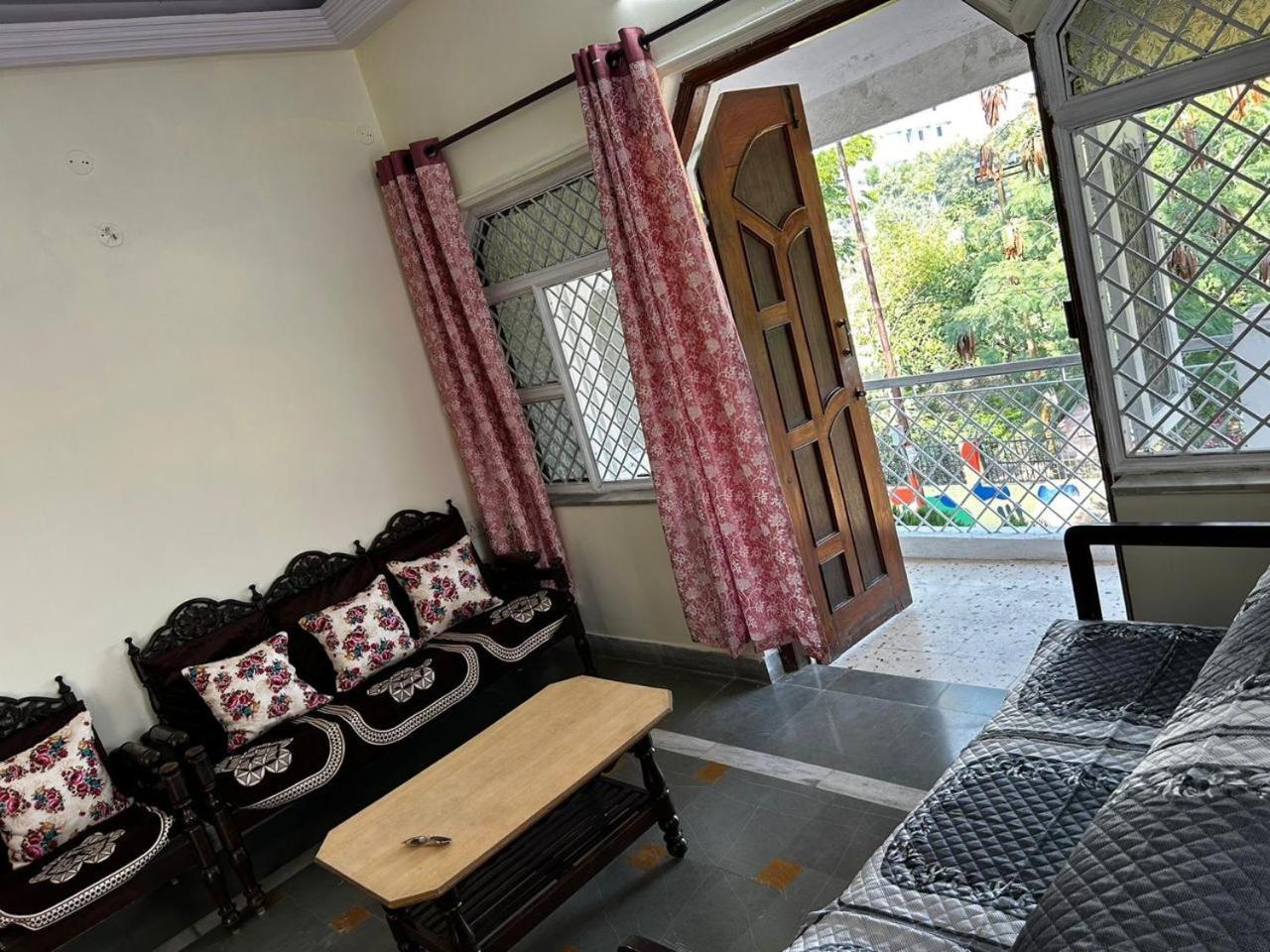 נאגפור Chandrajyoti Villa 2 Garden Facing. מראה חיצוני תמונה