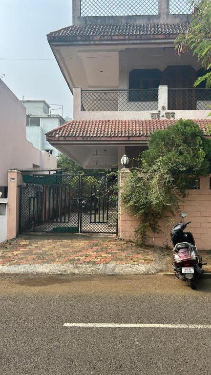 נאגפור Chandrajyoti Villa 2 Garden Facing. מראה חיצוני תמונה